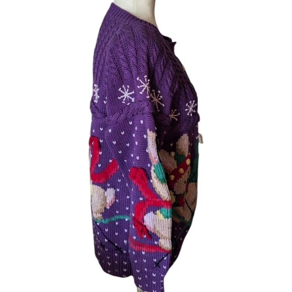 Vtg Hand Knit Ski bunnies Chunky Purple Cotton Novelty Cardigan Sweater Sz M - Picture 3 of 14